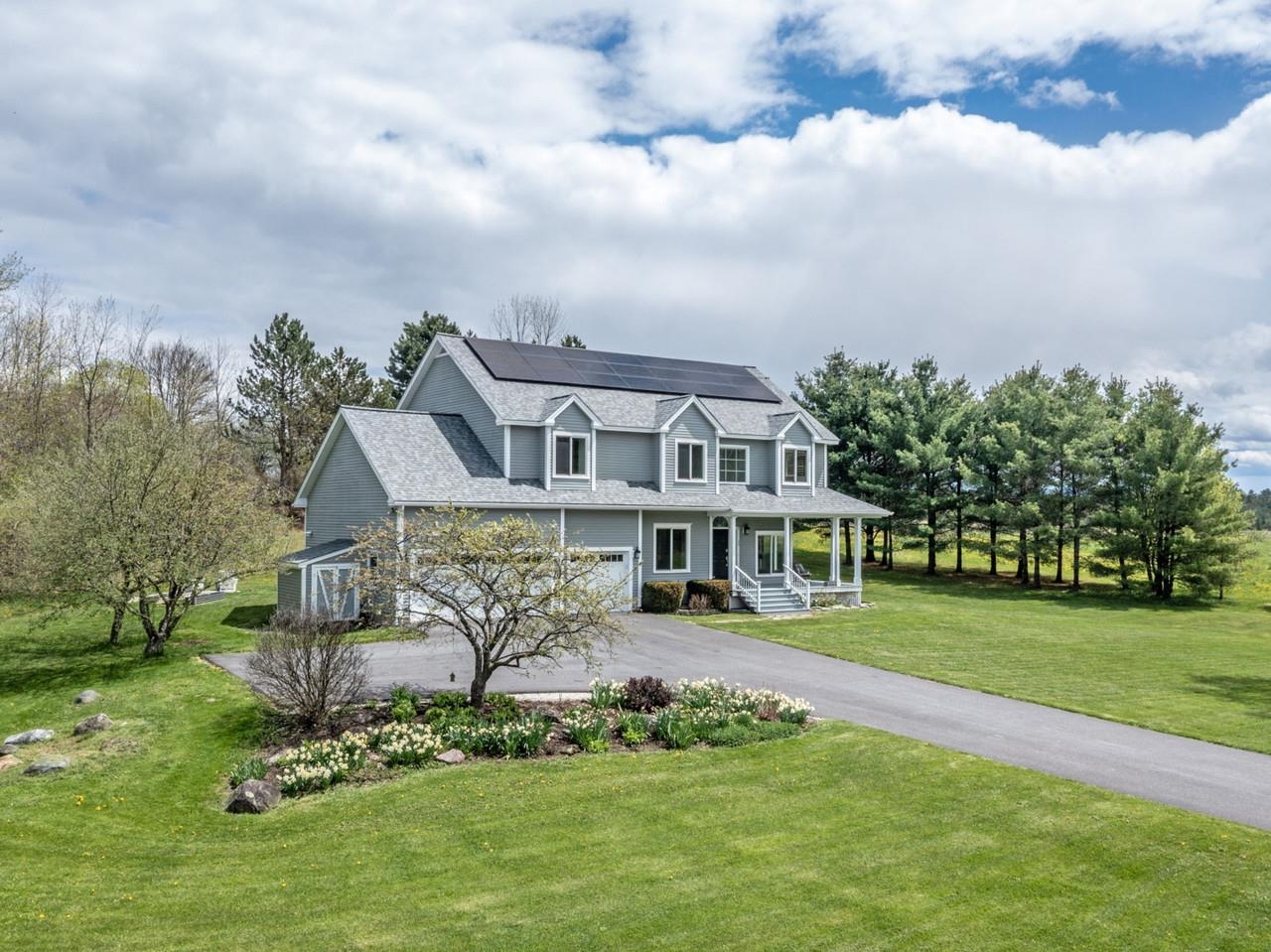 29 Maeck Farm Road, Shelburne