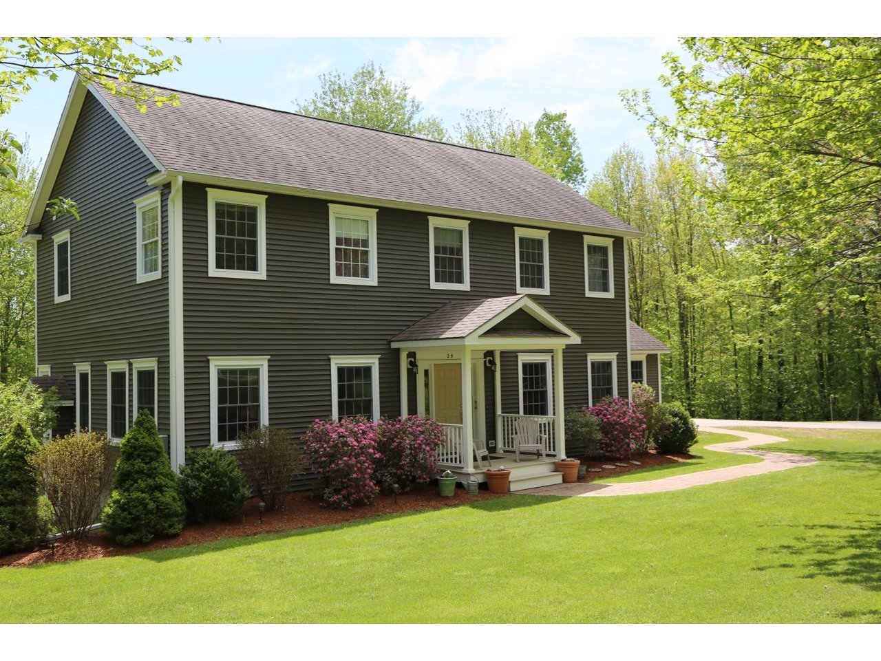 29 Mansfield Drive