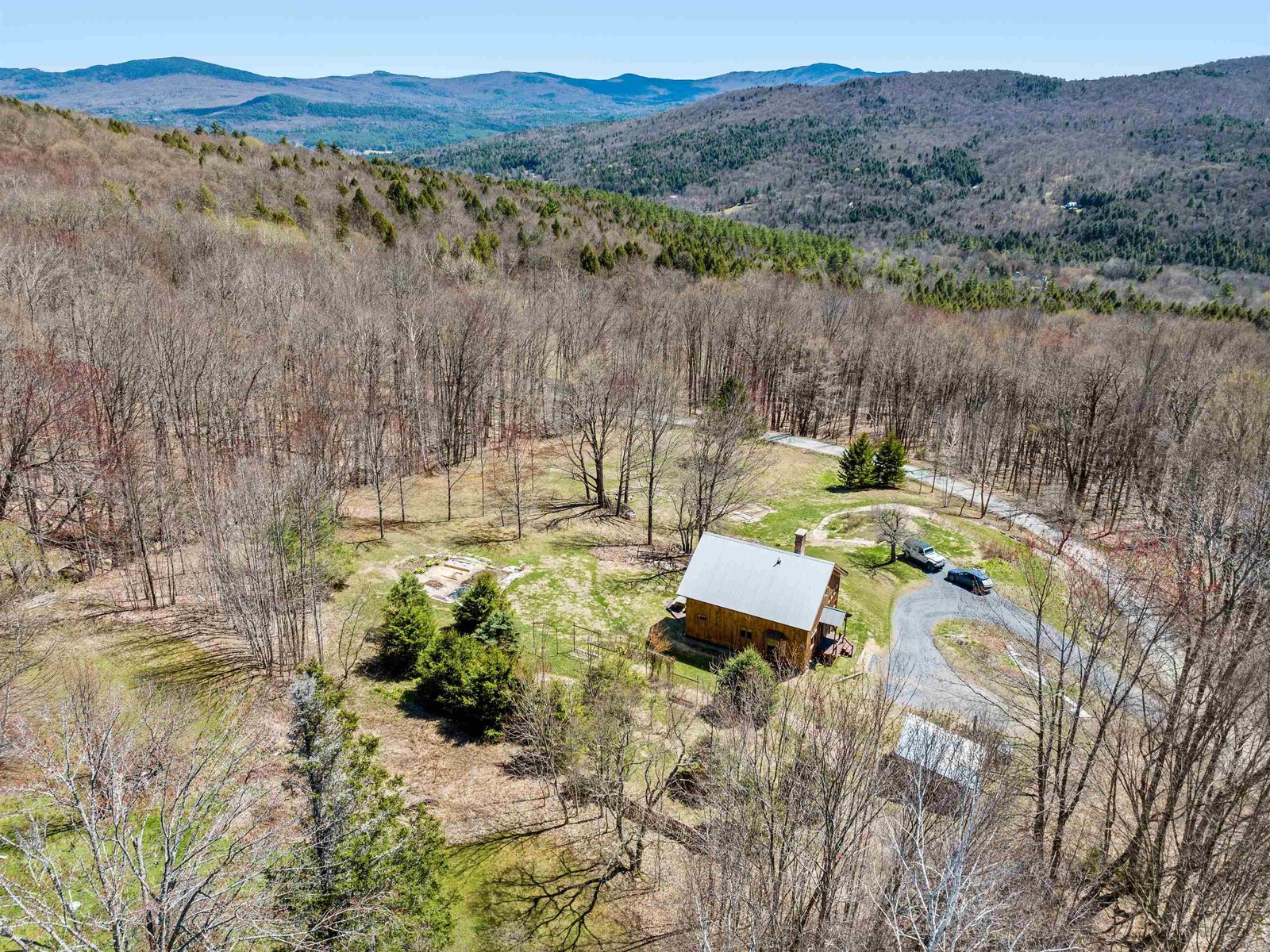 29 Schoolhouse Brook Lane