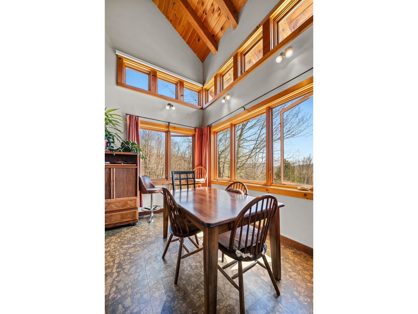 29 Schoolhouse Brook Lane