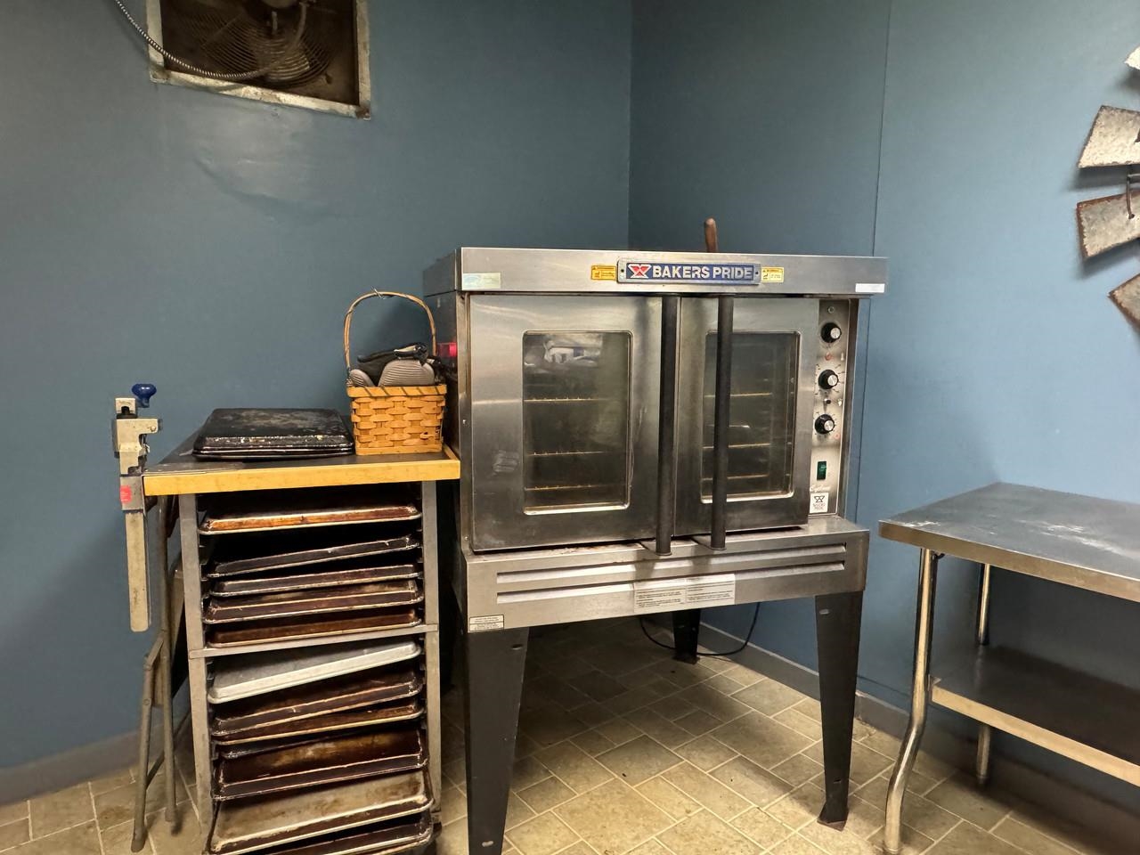 Commercial Oven