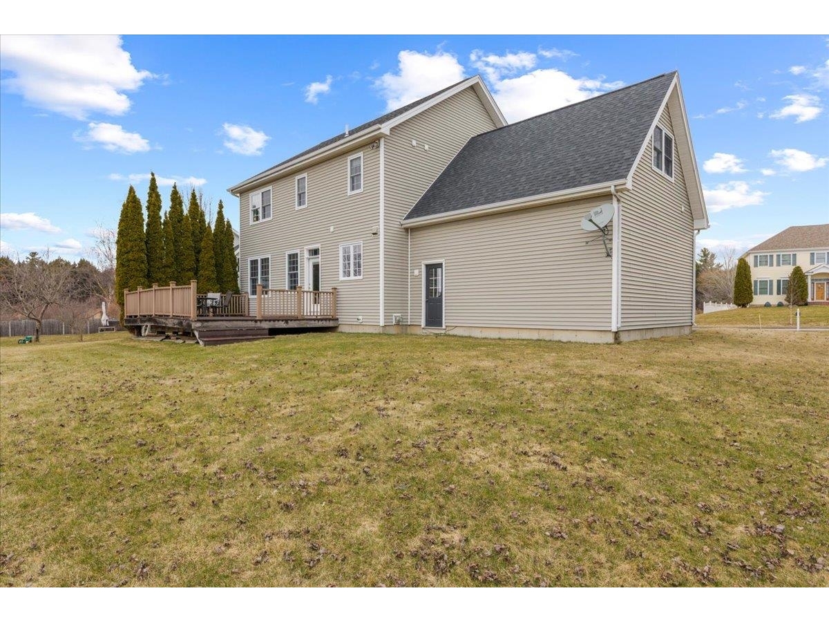 290 Barrett Lane