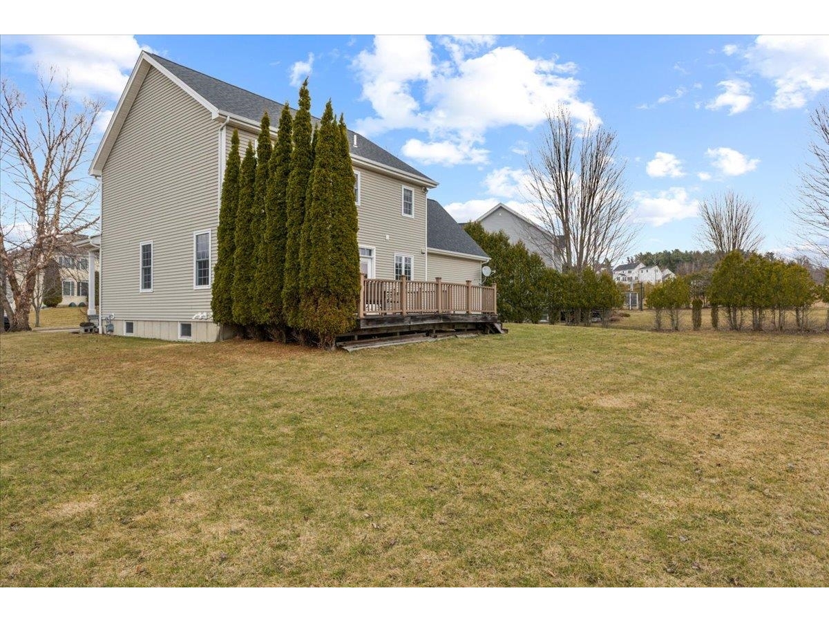 290 Barrett Lane
