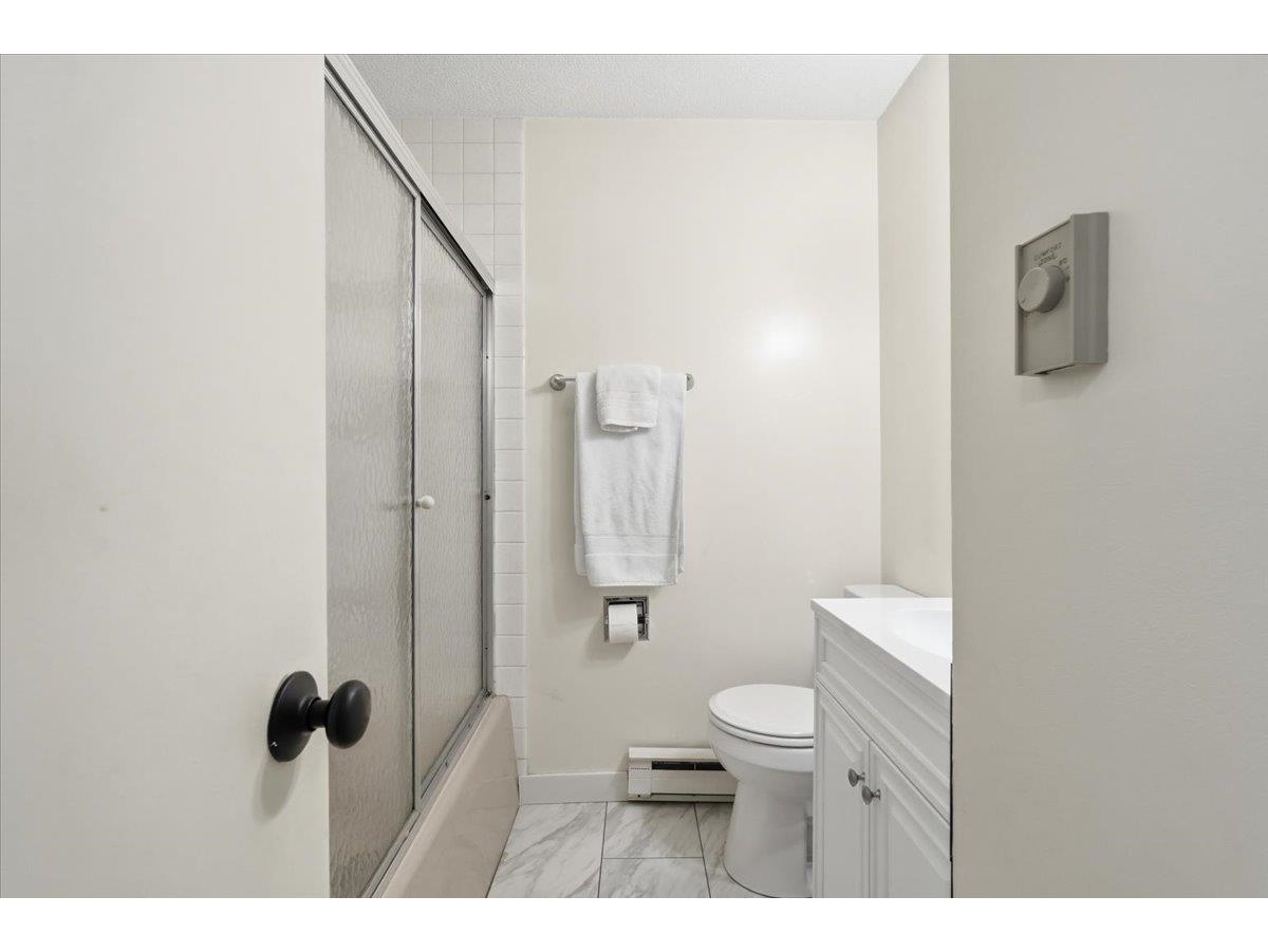 290 Collamer Circle