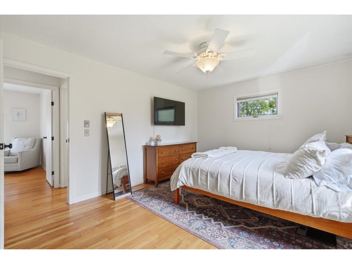 290 Collamer Circle