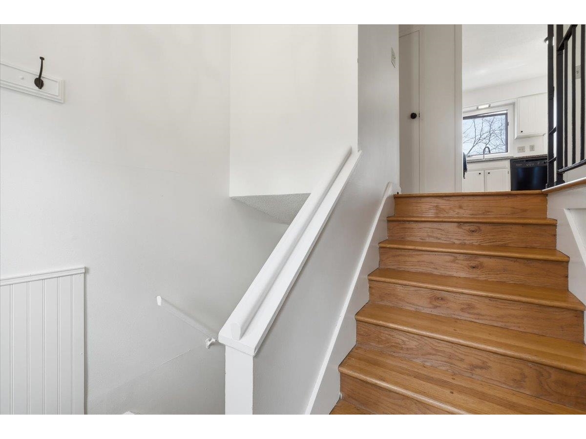 290 Collamer Circle