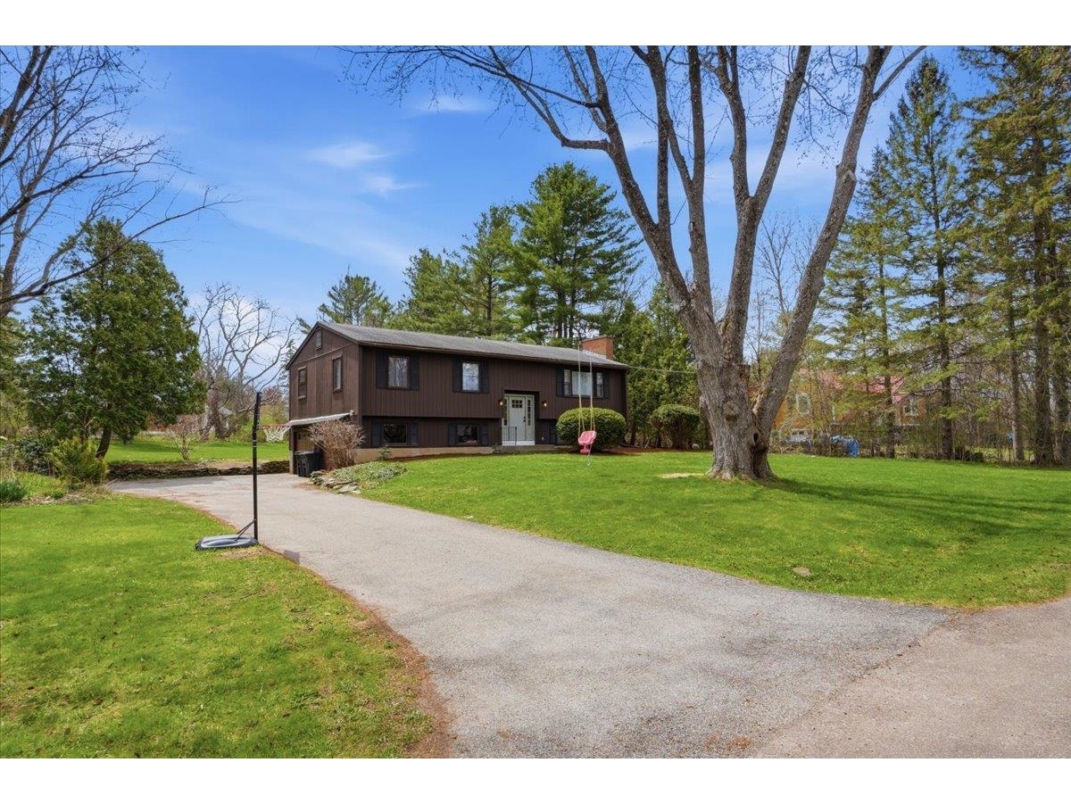 290 Collamer Circle