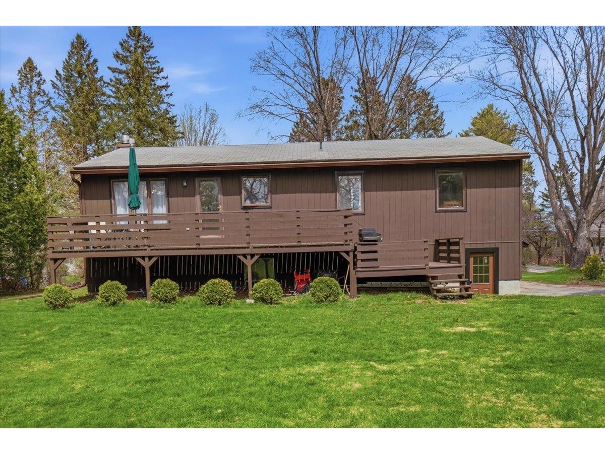 290 Collamer Circle