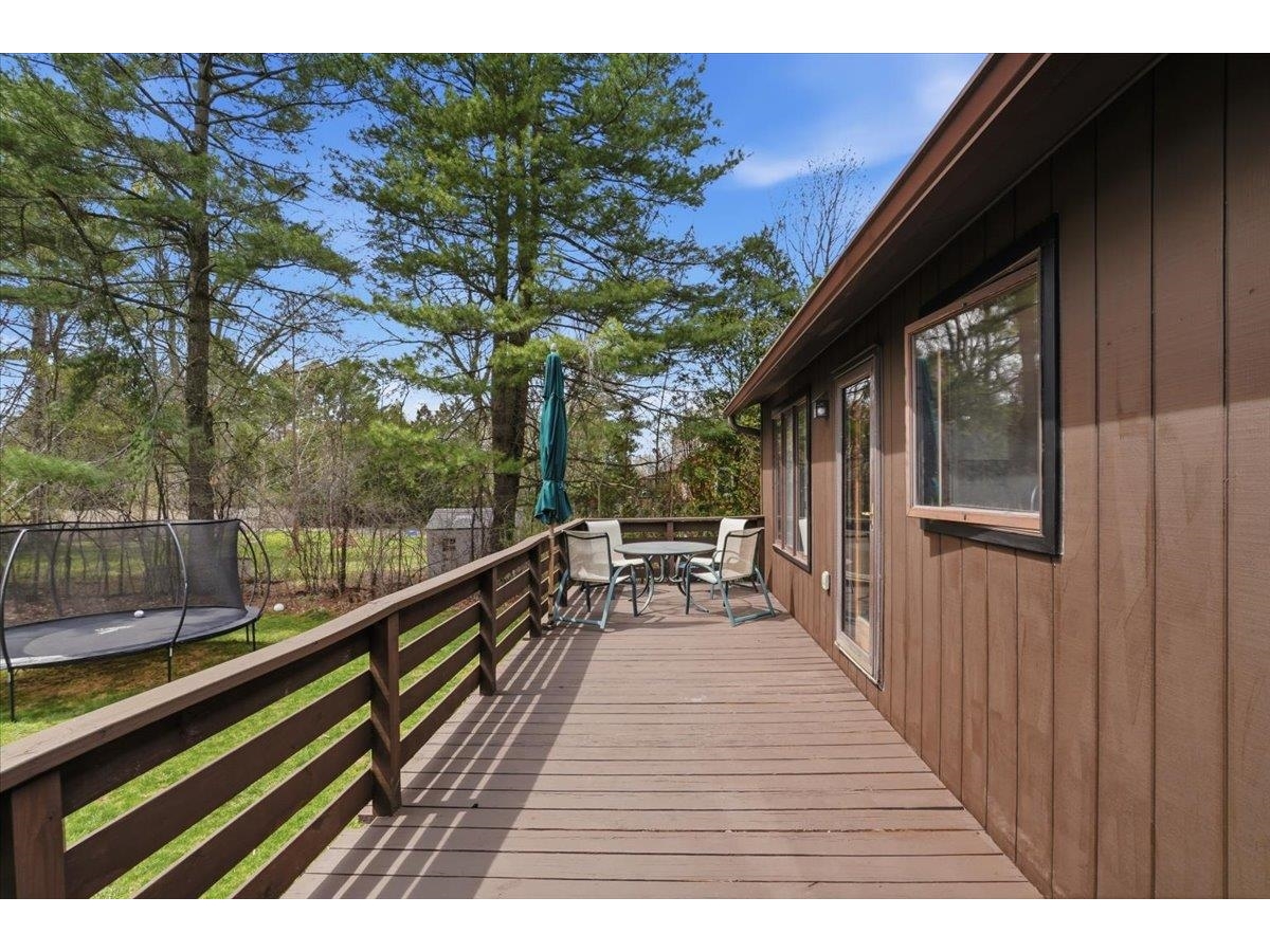290 Collamer Circle