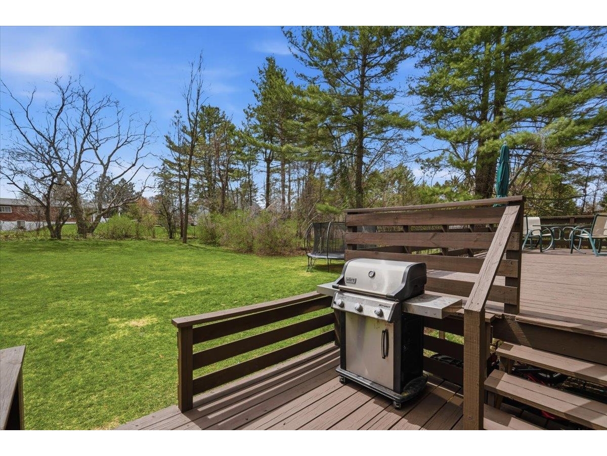 290 Collamer Circle