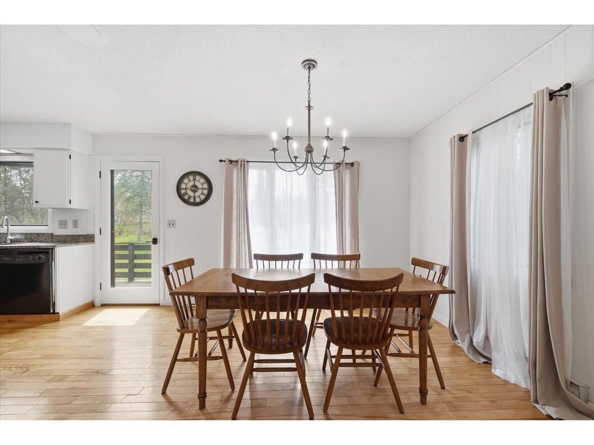 290 Collamer Circle