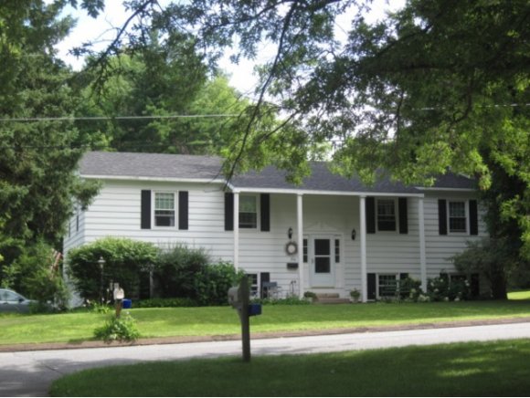 290 Sundown Dr