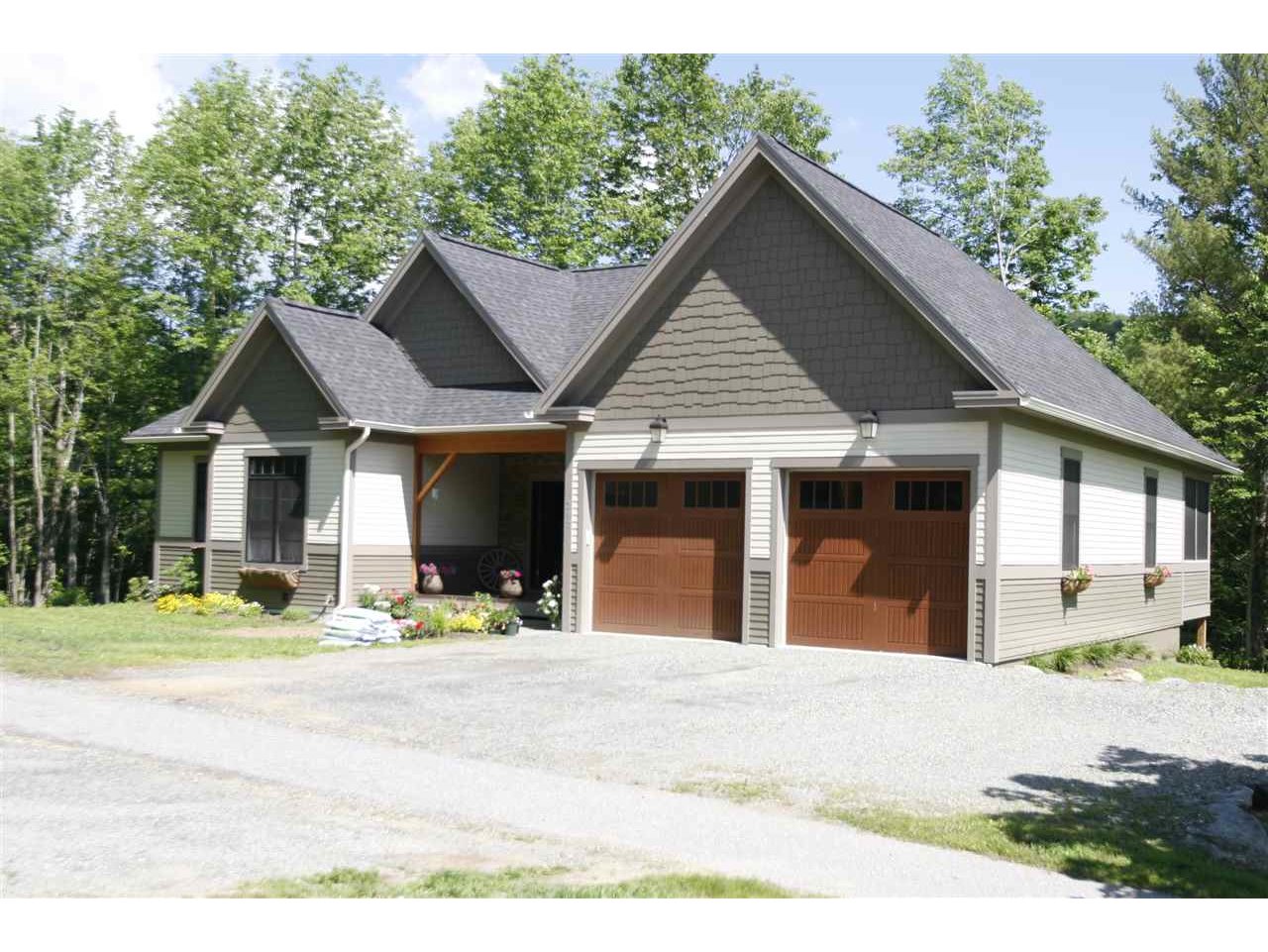 290 Thomas Lane