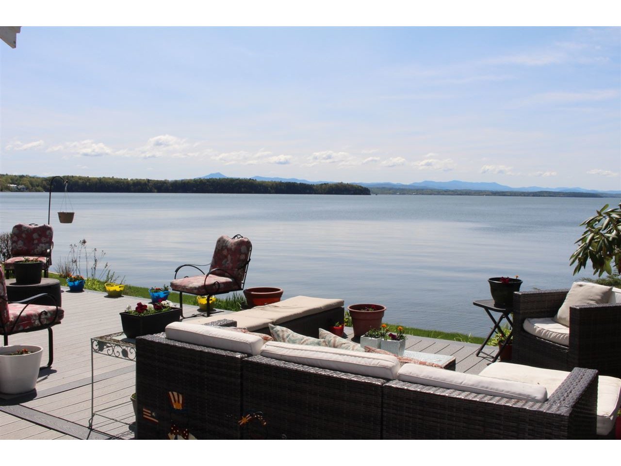 291 Appletree Point Road
