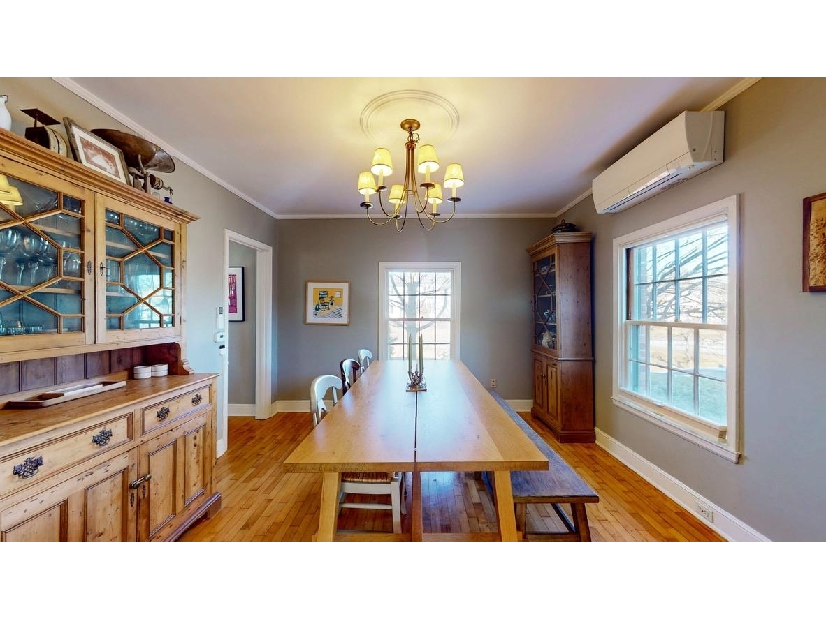 292 Chipman Park