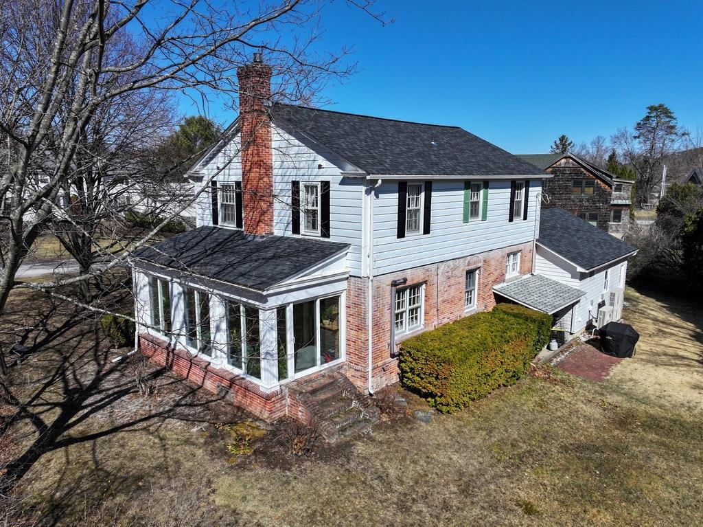 292 Chipman Park