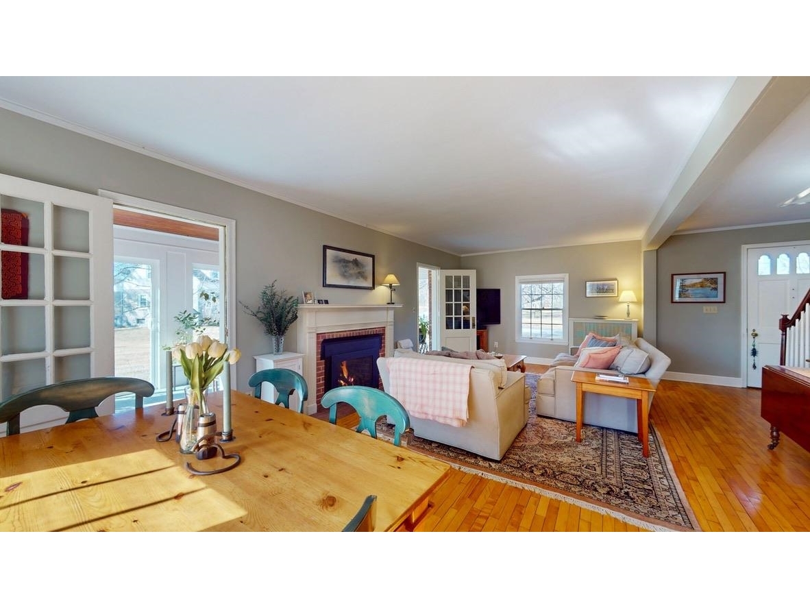 292 Chipman Park