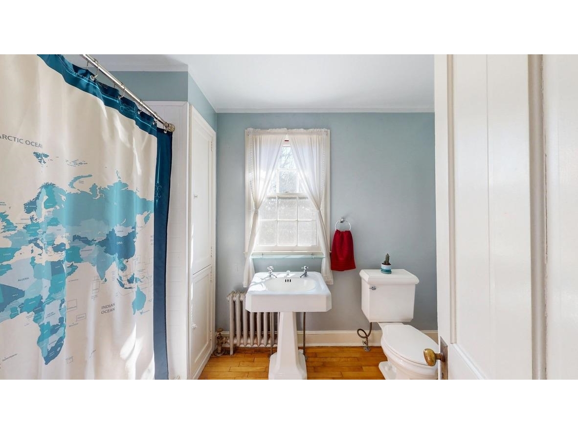 292 Chipman Park