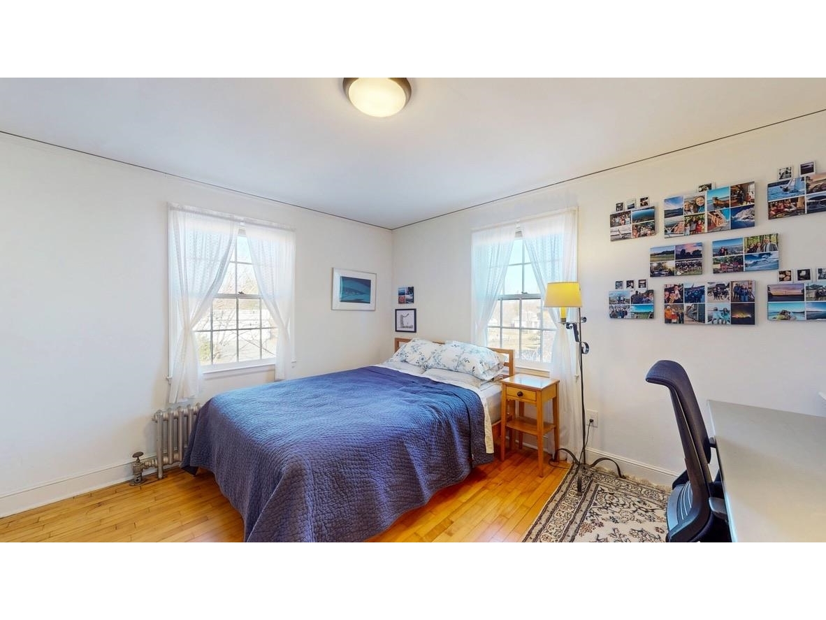 292 Chipman Park