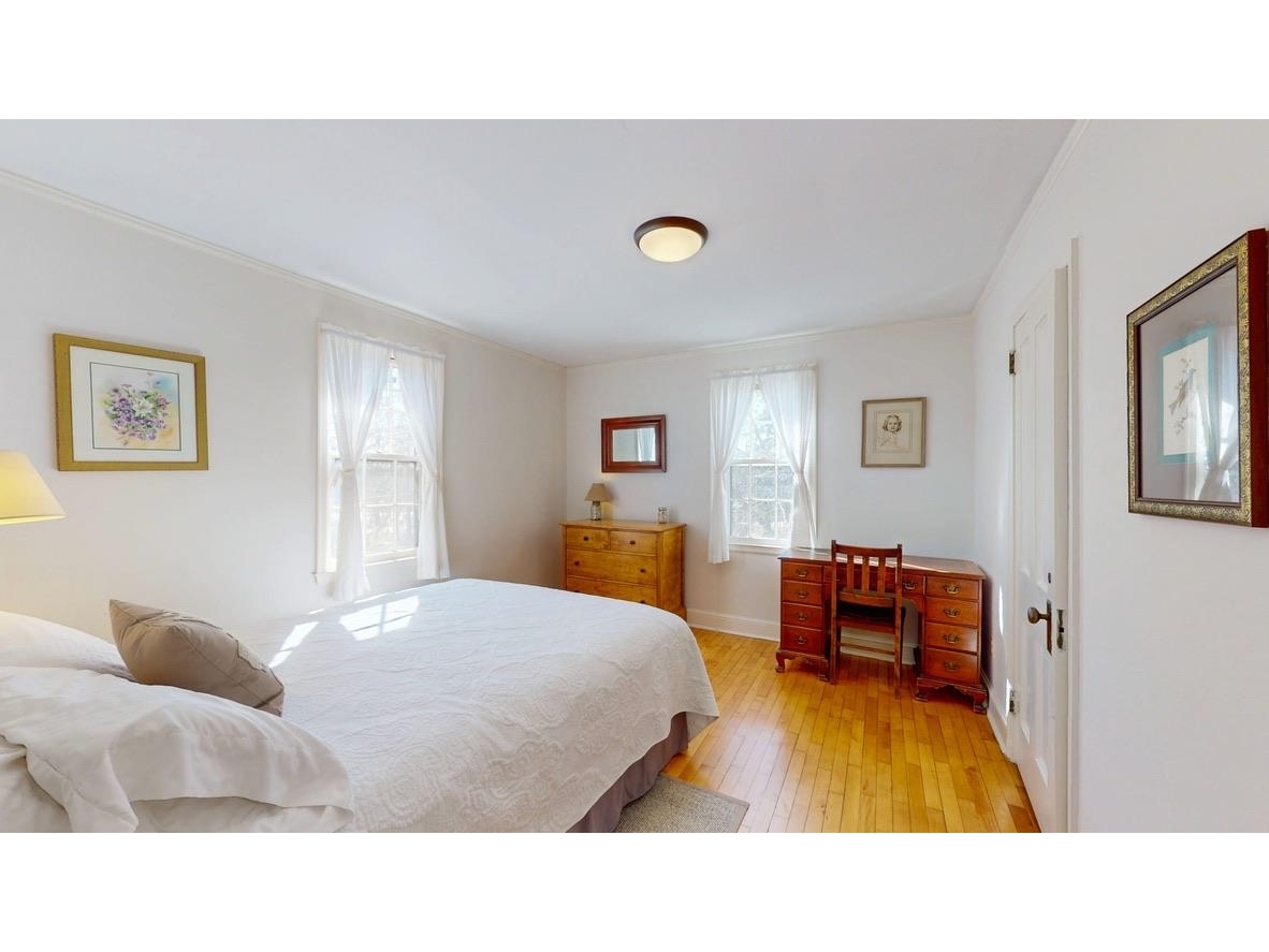 292 Chipman Park