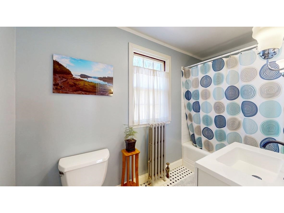 292 Chipman Park