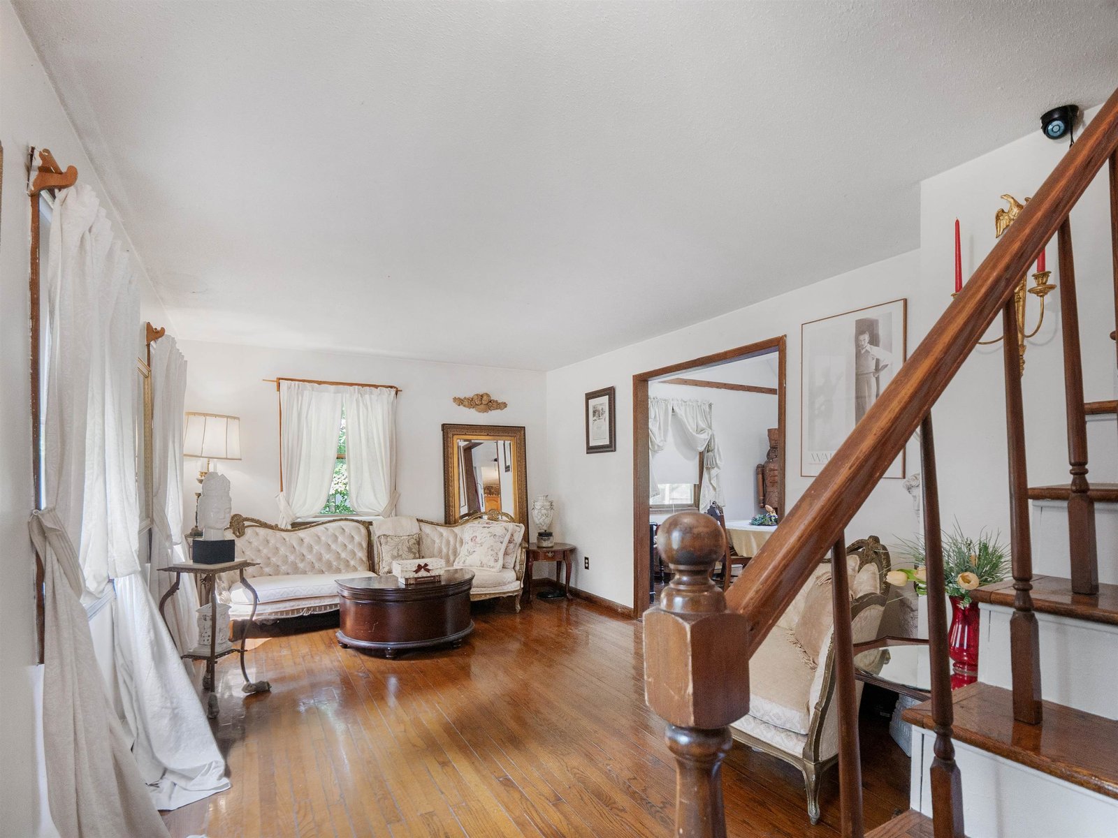 292 Ledgemere Point