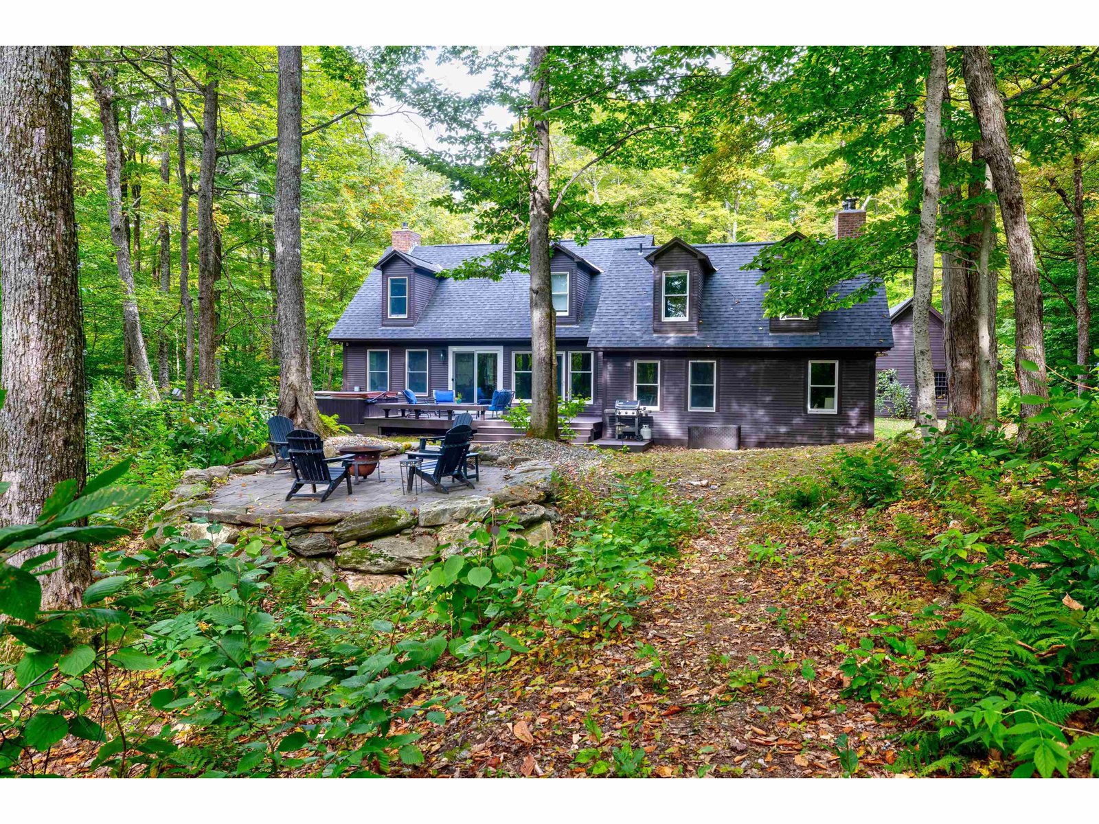 292 Maple Road