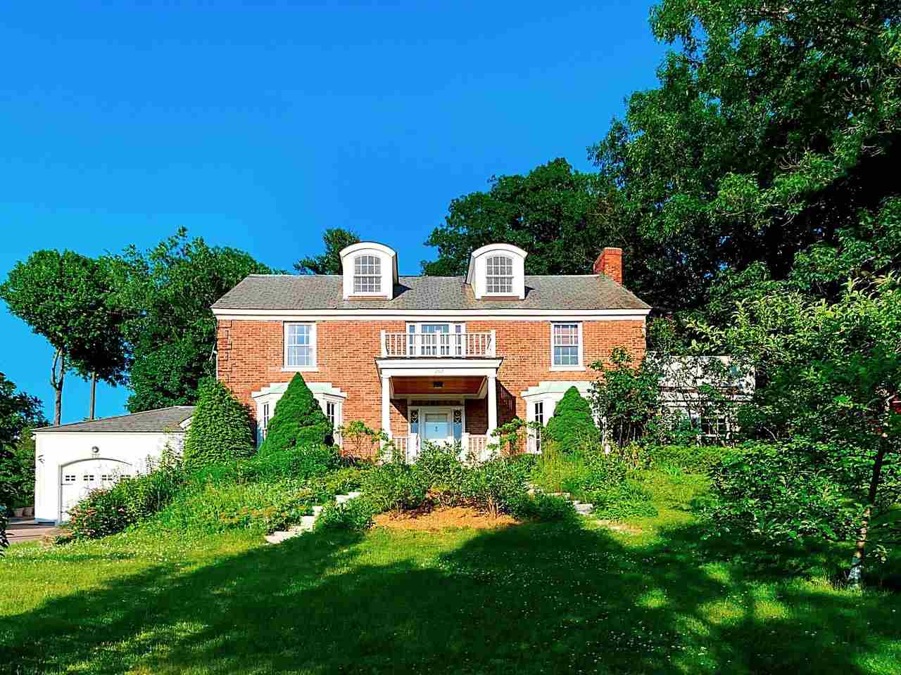 292 South Willard Street