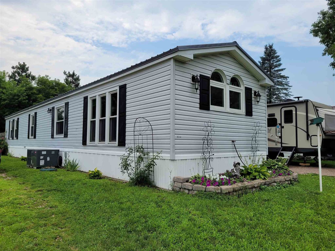 292 Summer Street