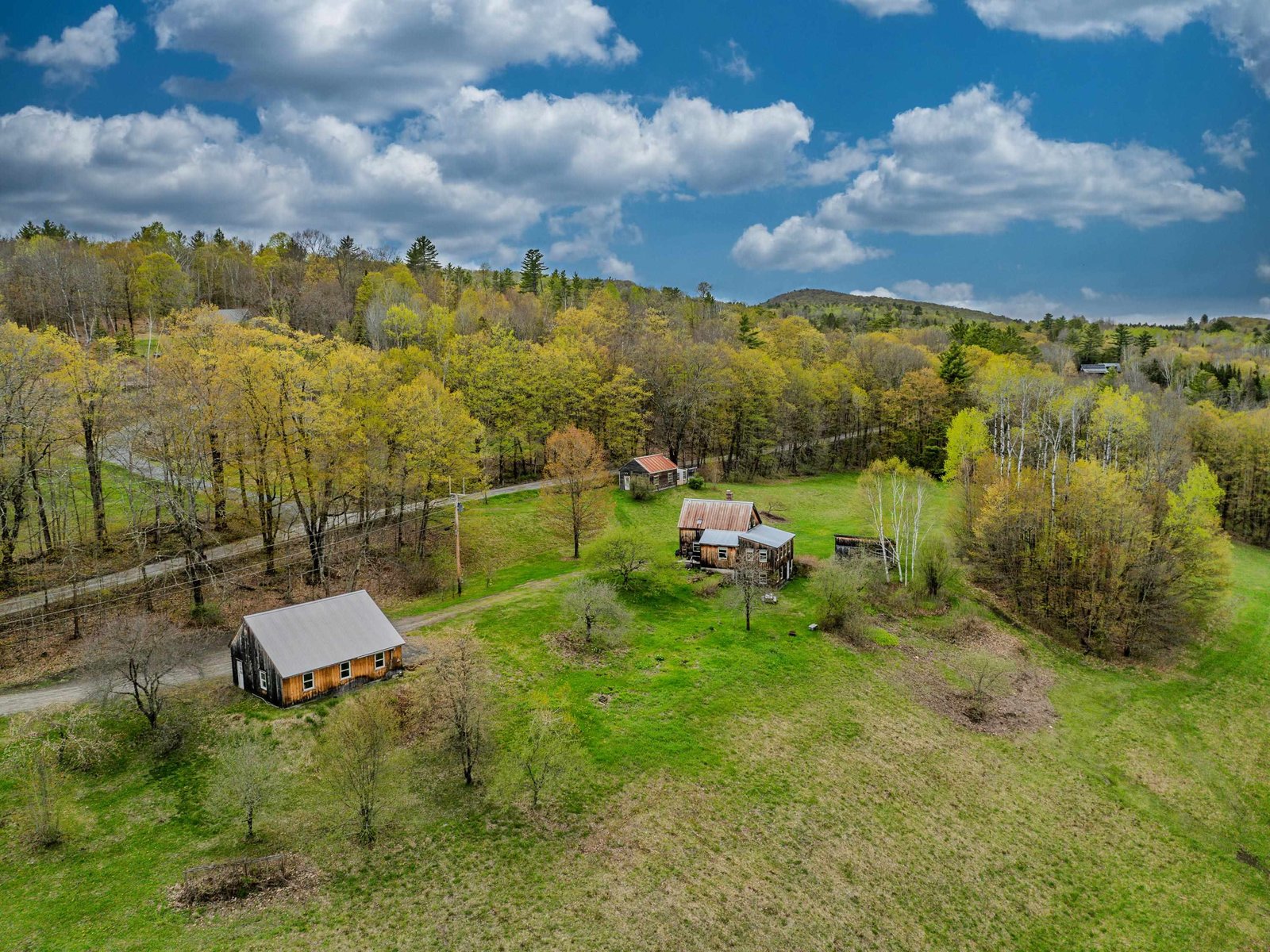2923 Diamond Hill Road