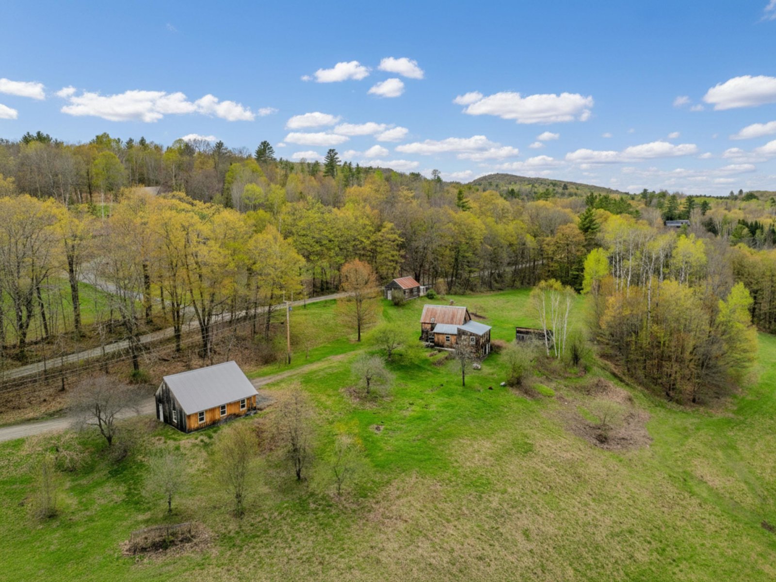 2923 Diamond Hill Road