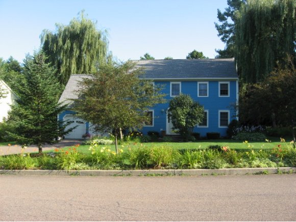 293 Littlefield Dr