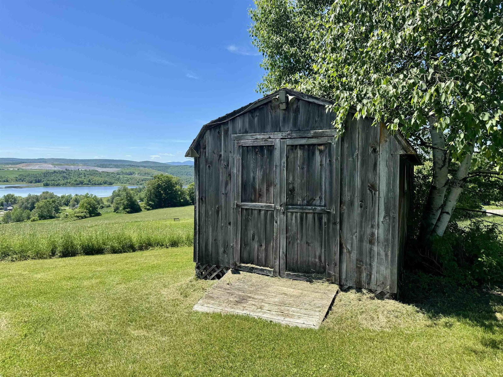 Shed