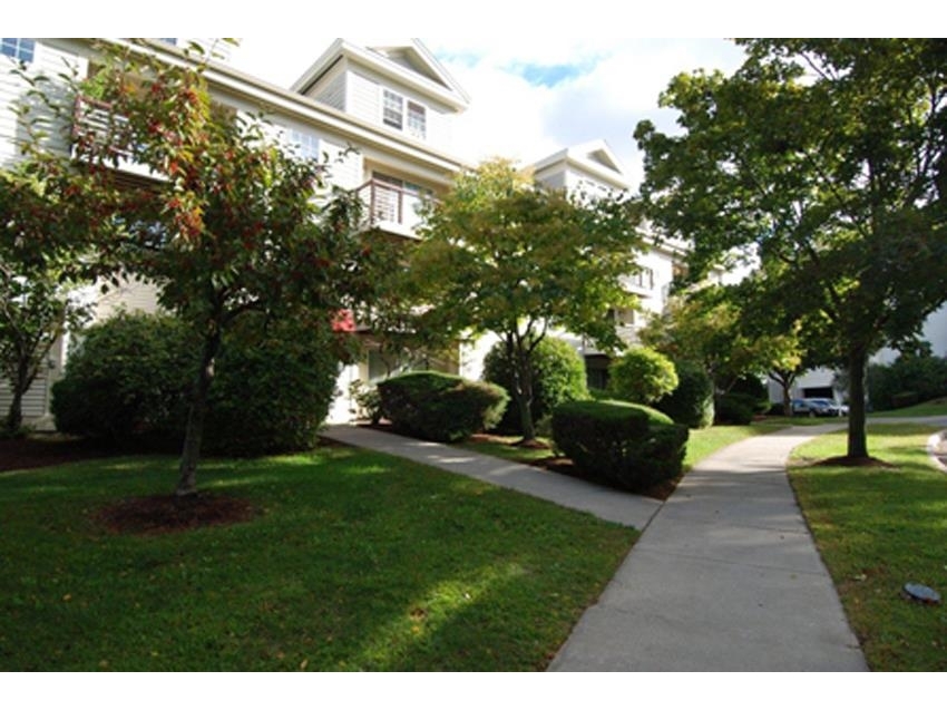 294 Hildred Drive, Unit 294