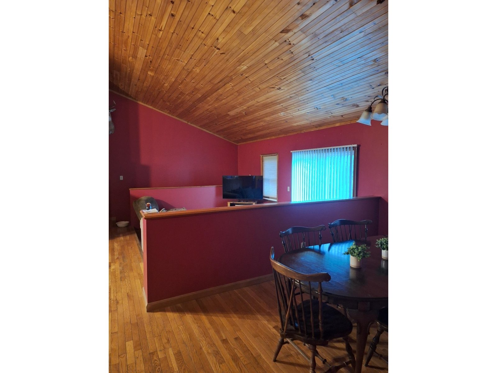 294 Lyon Road