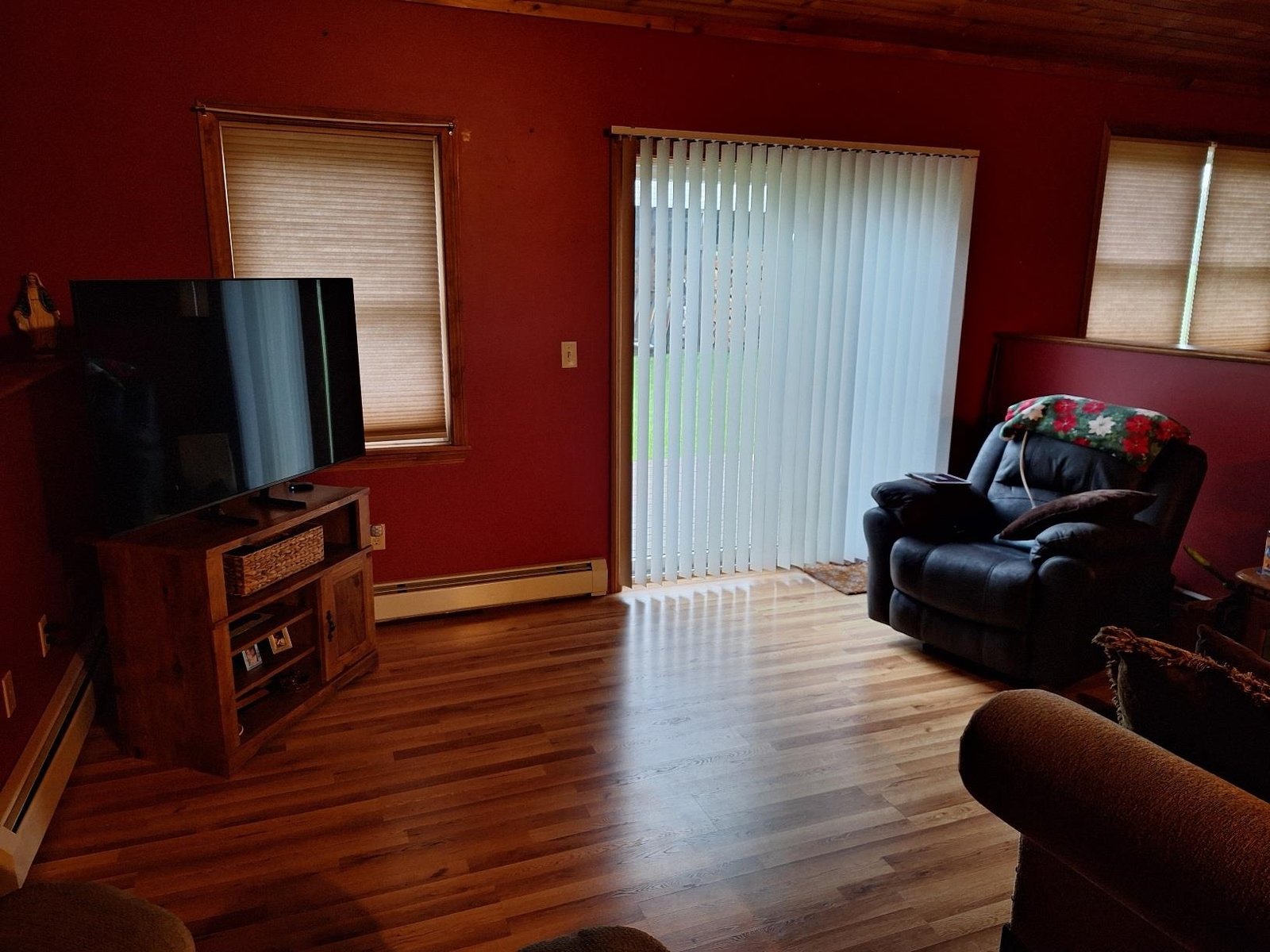 294 Lyon Road