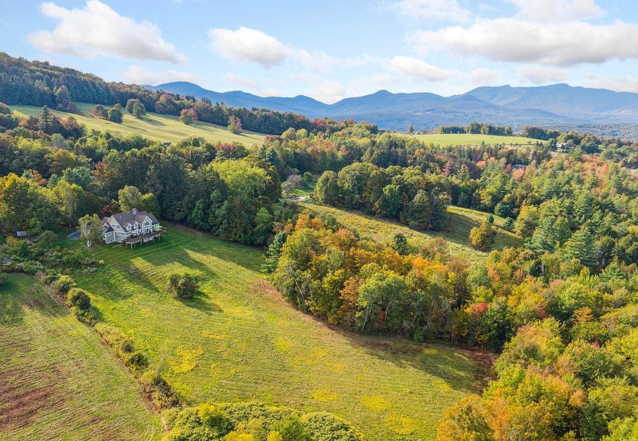 2943 Stowe Hollow Road
