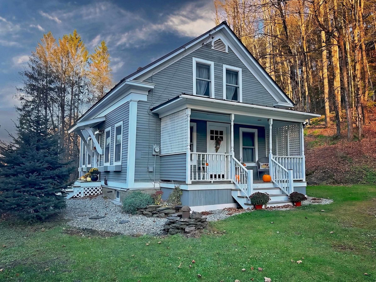 2949 Waterbury Road