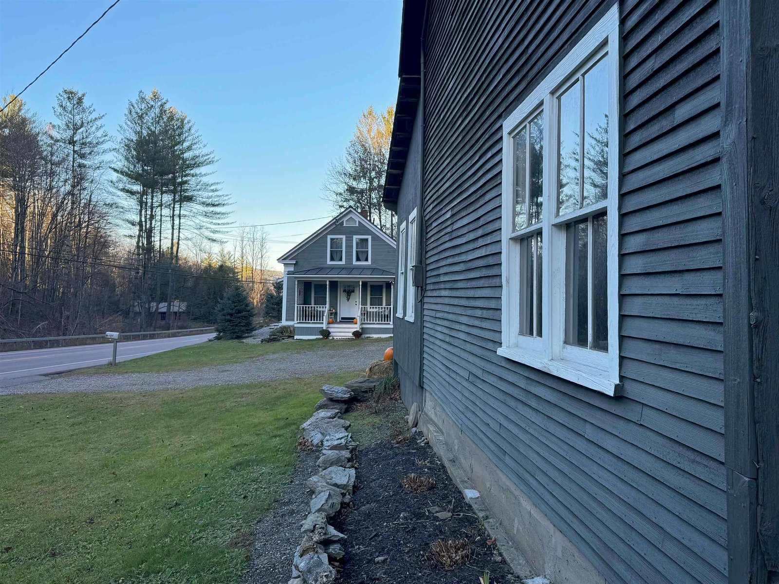2949 Waterbury Road