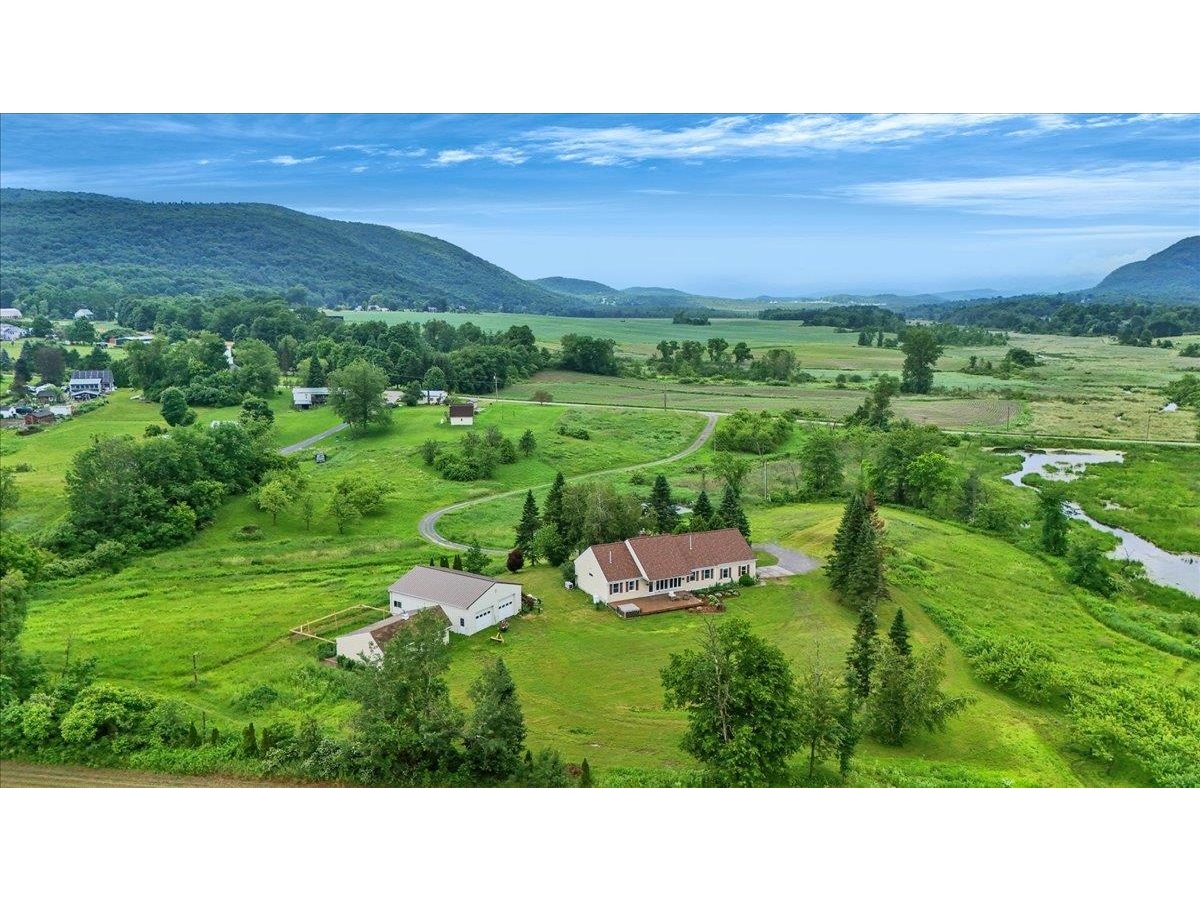 Ideal Monkton Location