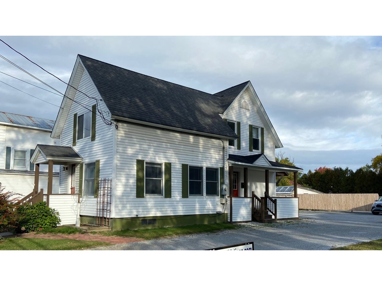 295 Lake Street