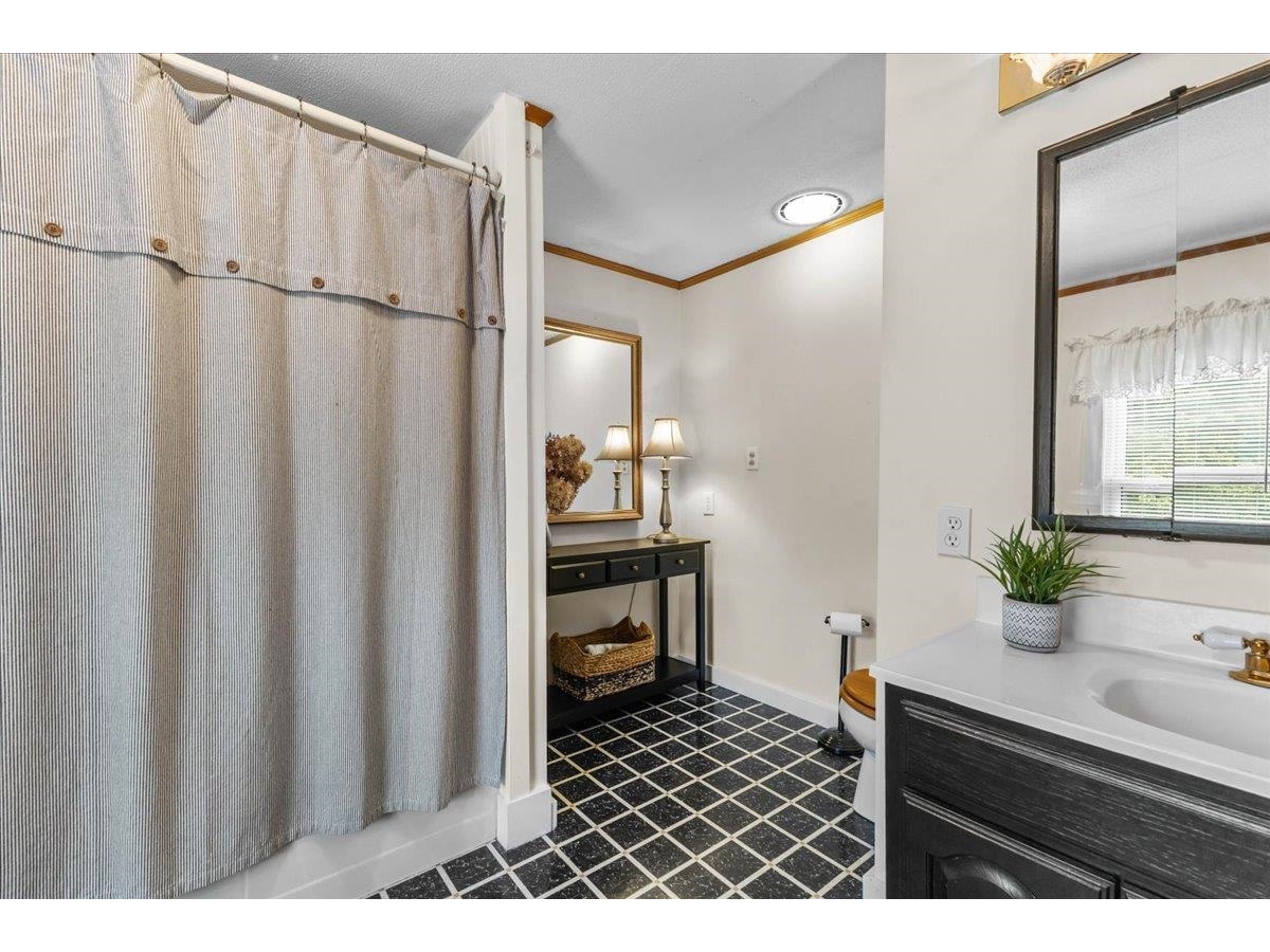 Primary In Suite Bath