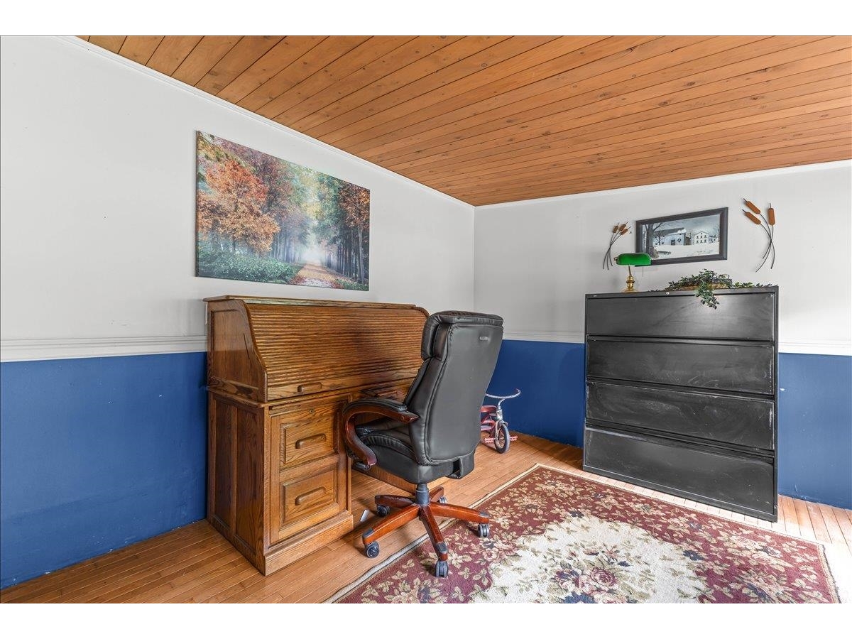 Main Floor Office/ Flex