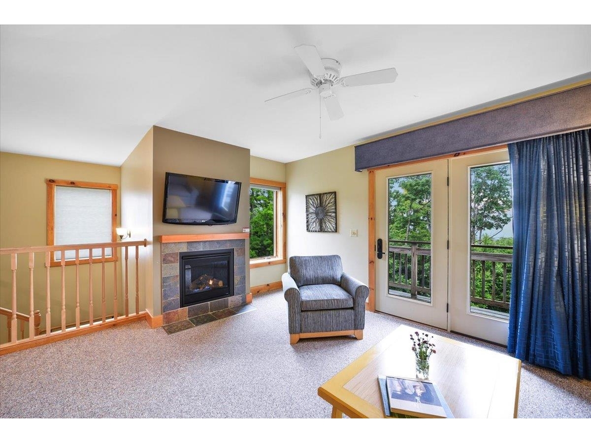 296 Bridge Road, Unit 4764