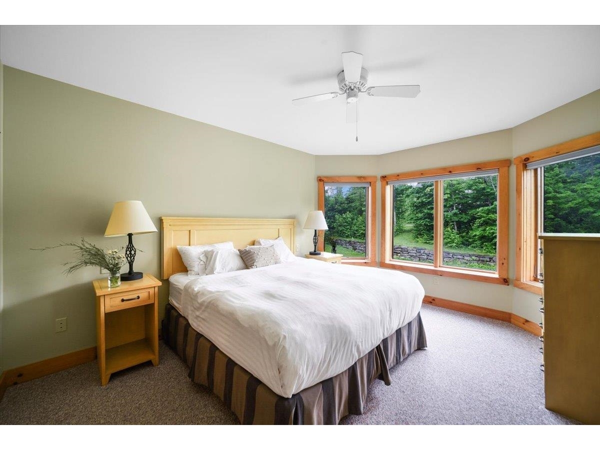 296 Bridge Road, Unit 4770