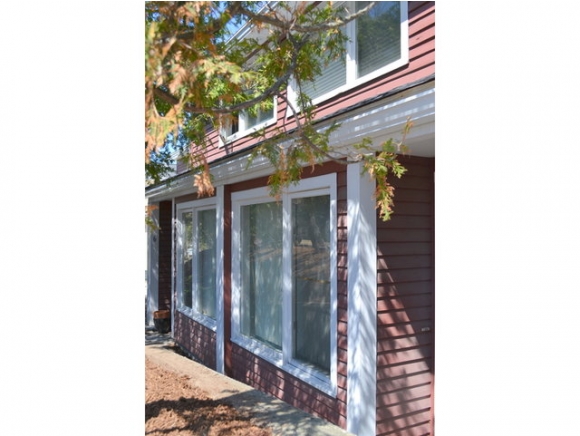 297 College Street, Unit 6C