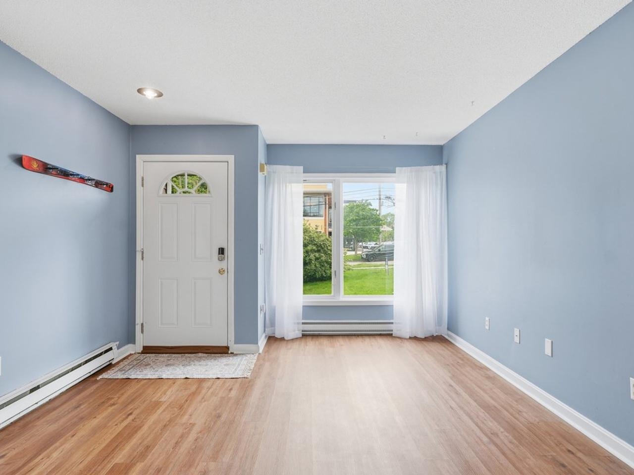 End-unit townhouse