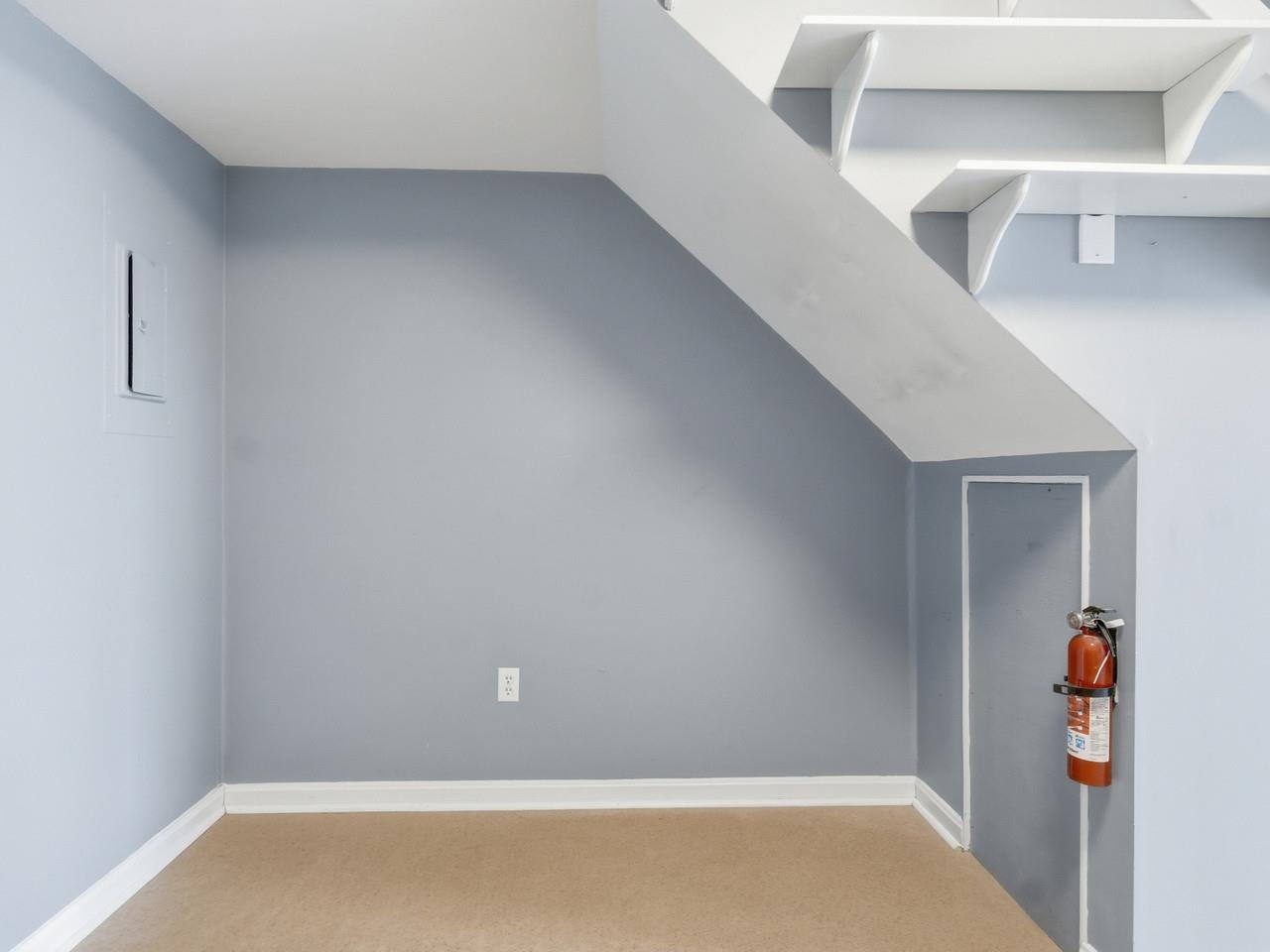 Storage nook