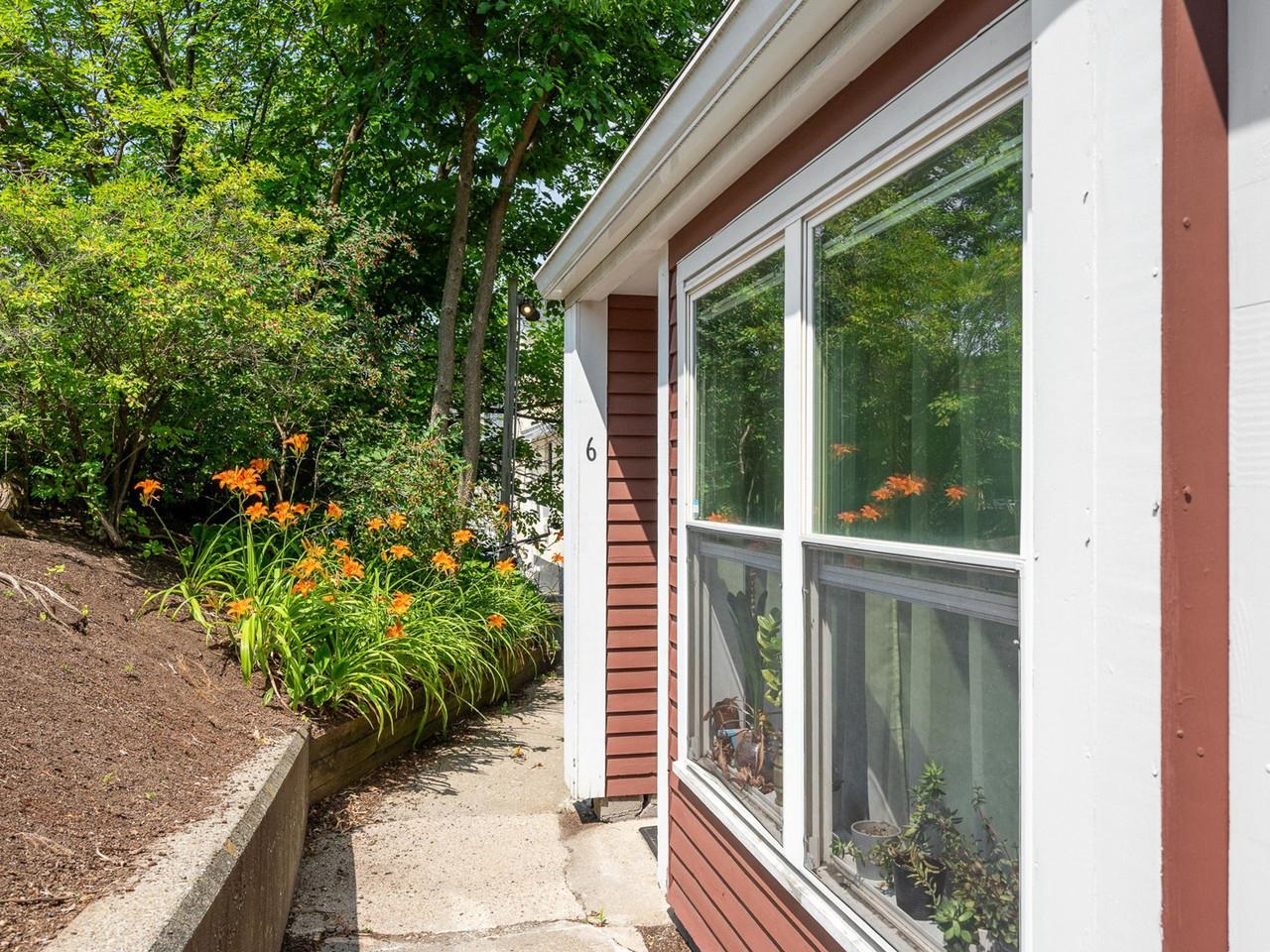 Private Walkway to Entrance