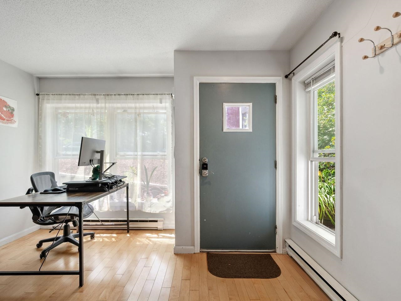 Hardwood Floors 1st Level